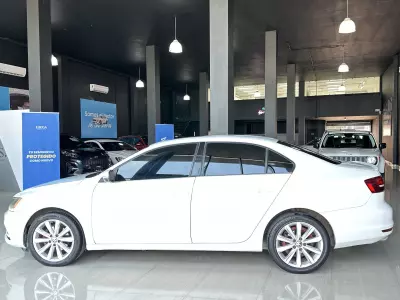 Volkswagen Jetta 2016