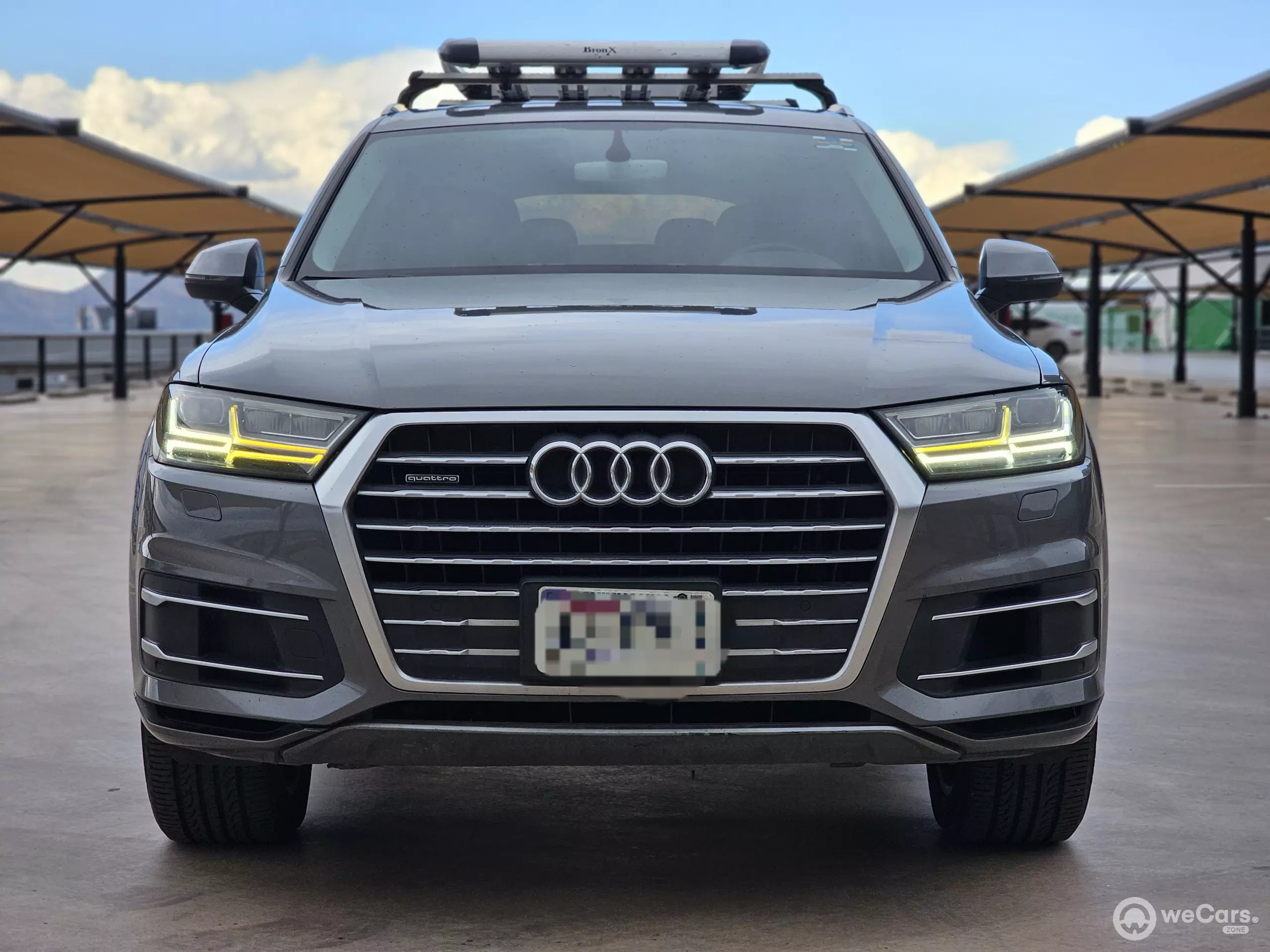 Audi Q7 VUD