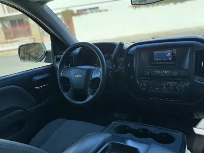 Chevrolet Silverado 2500 y Cheyenne Pick-Up 2015