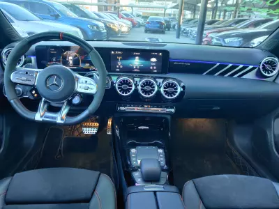 Mercedes Benz AMG 2023