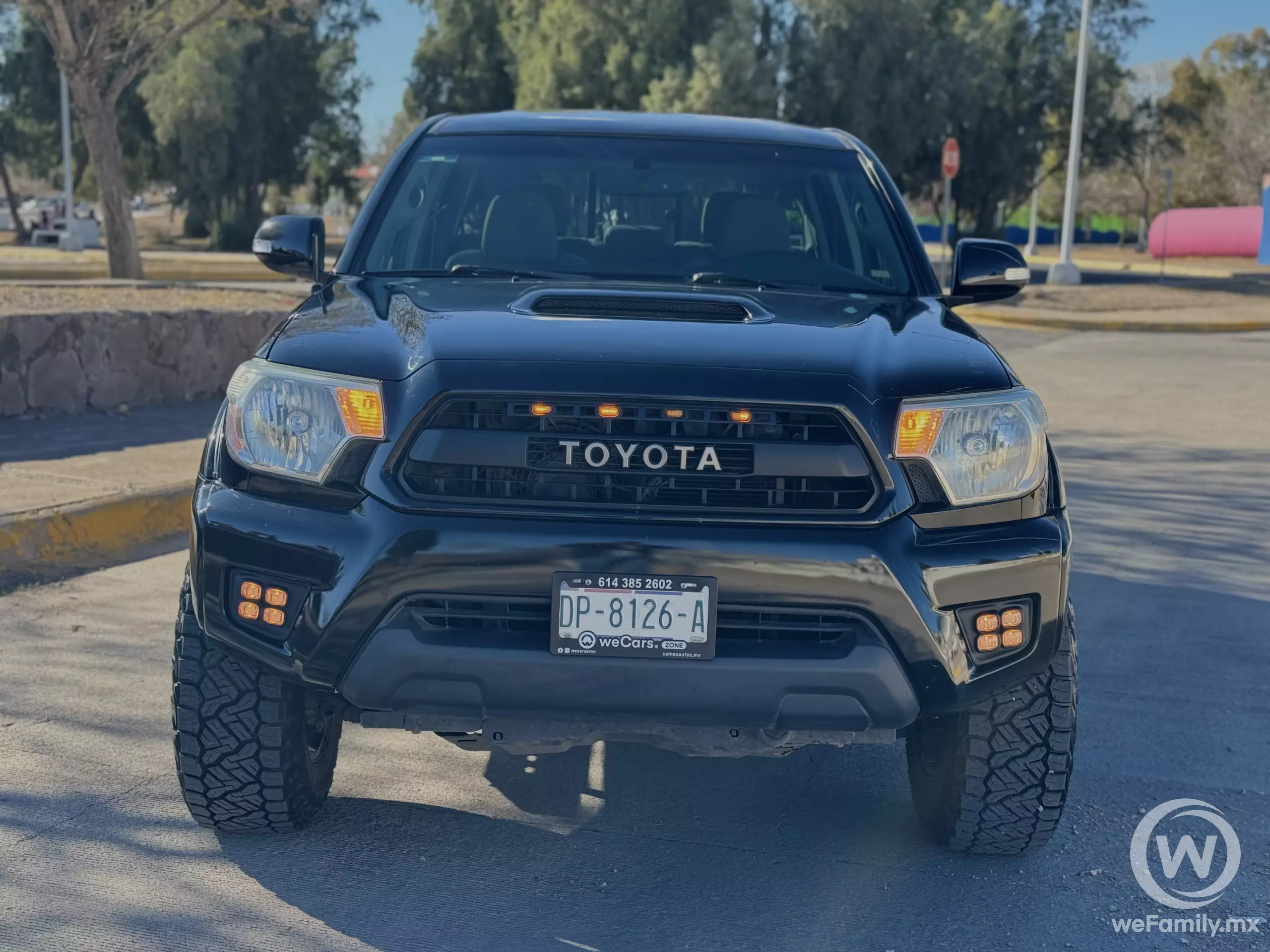 Toyota Tacoma Pick-Up