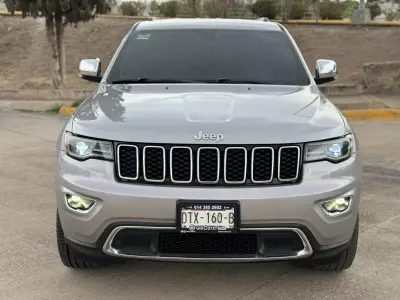 Jeep Grand Cherokee VUD 2017