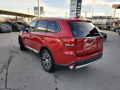 Mitsubishi Outlander VUD 2018