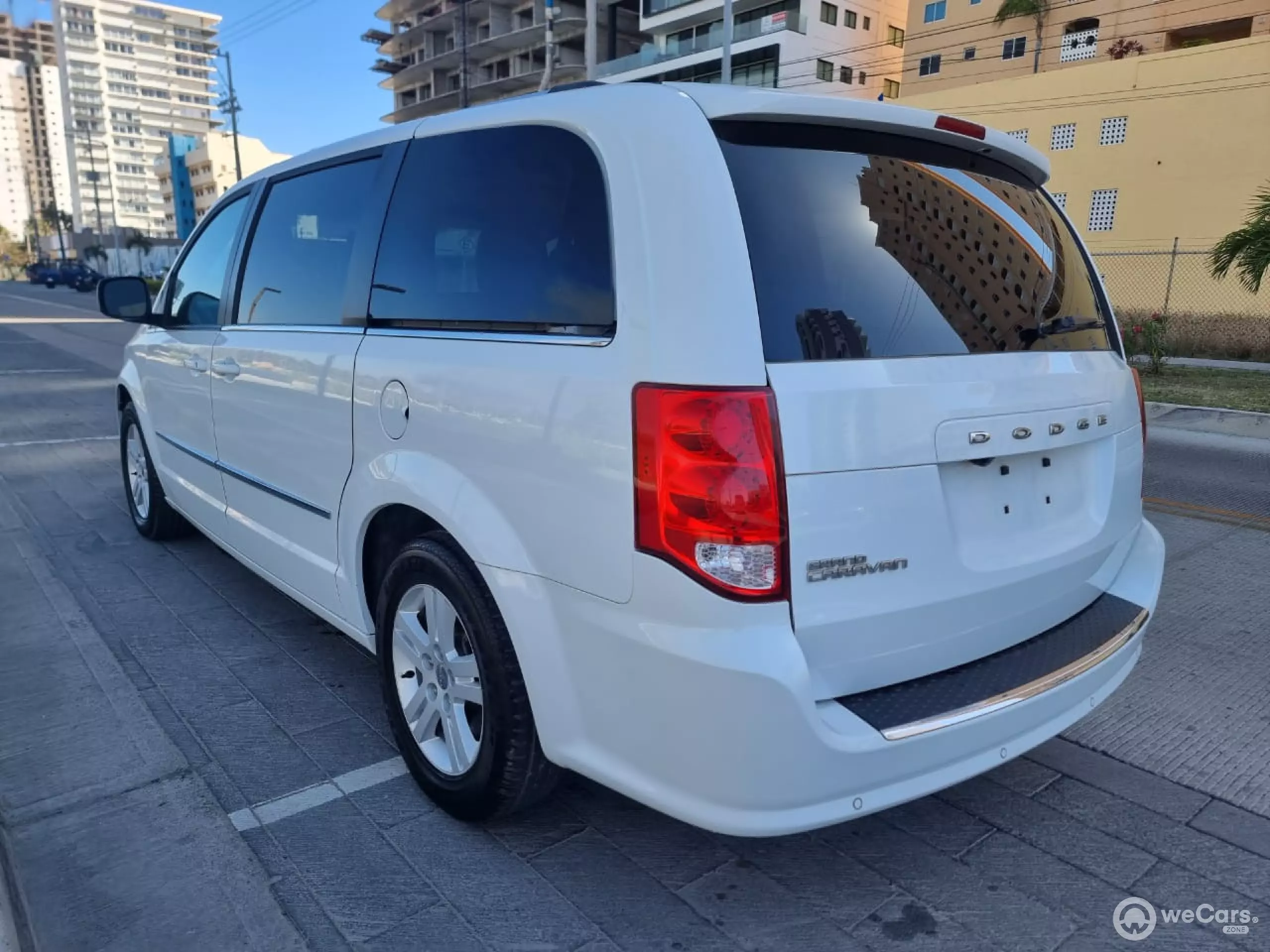 Dodge Grand Caravan Minivan