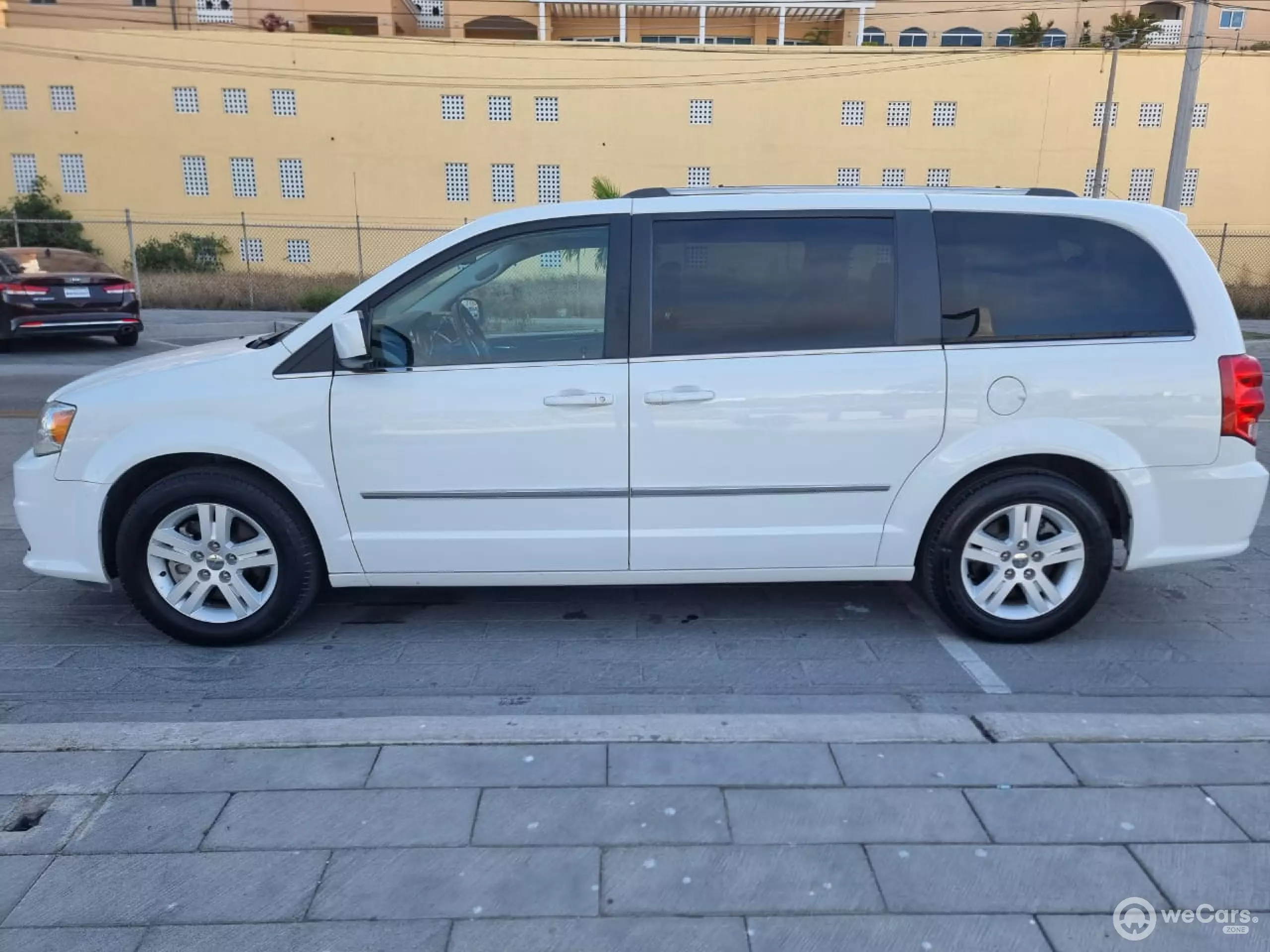 Dodge Grand Caravan Minivan