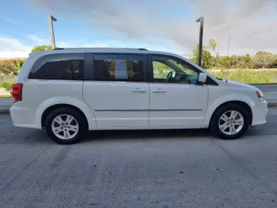 Dodge Grand Caravan Minivan 2017