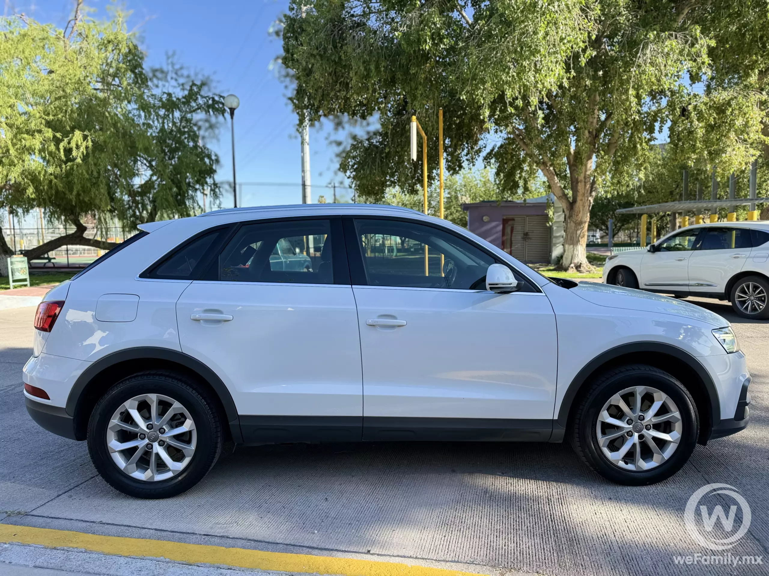 Audi Q3 VUD