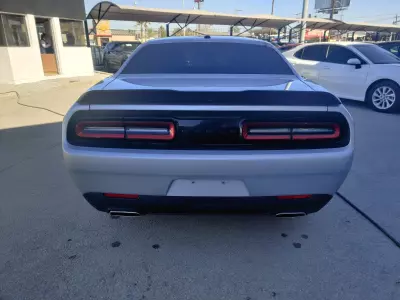 Dodge Challenger 2022