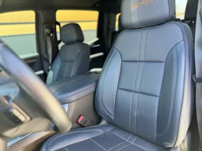 Chevrolet Cheyenne Pick-Up 2023