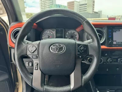 Toyota Tacoma Pick-Up 2017