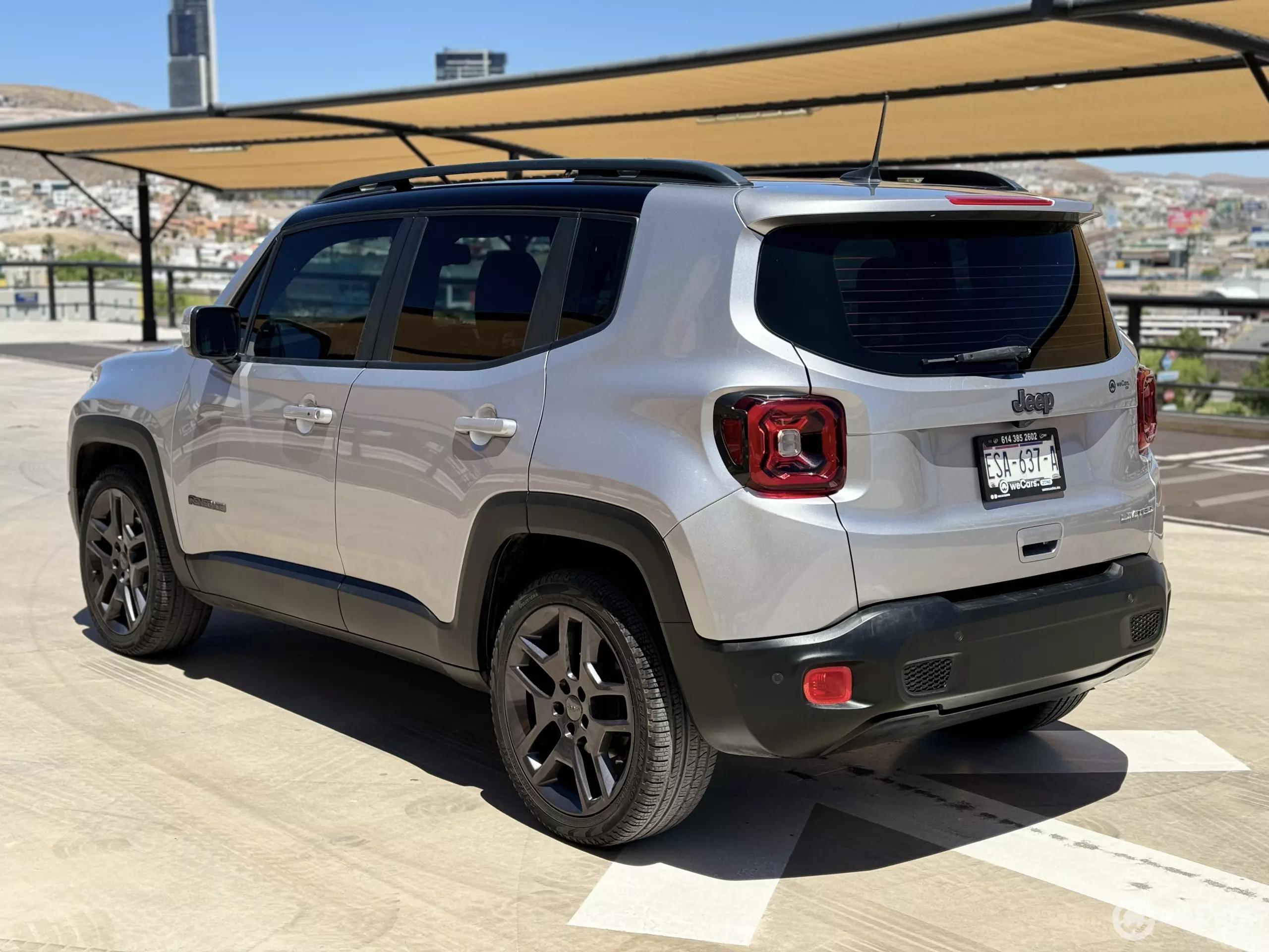 Jeep Renegade VUD