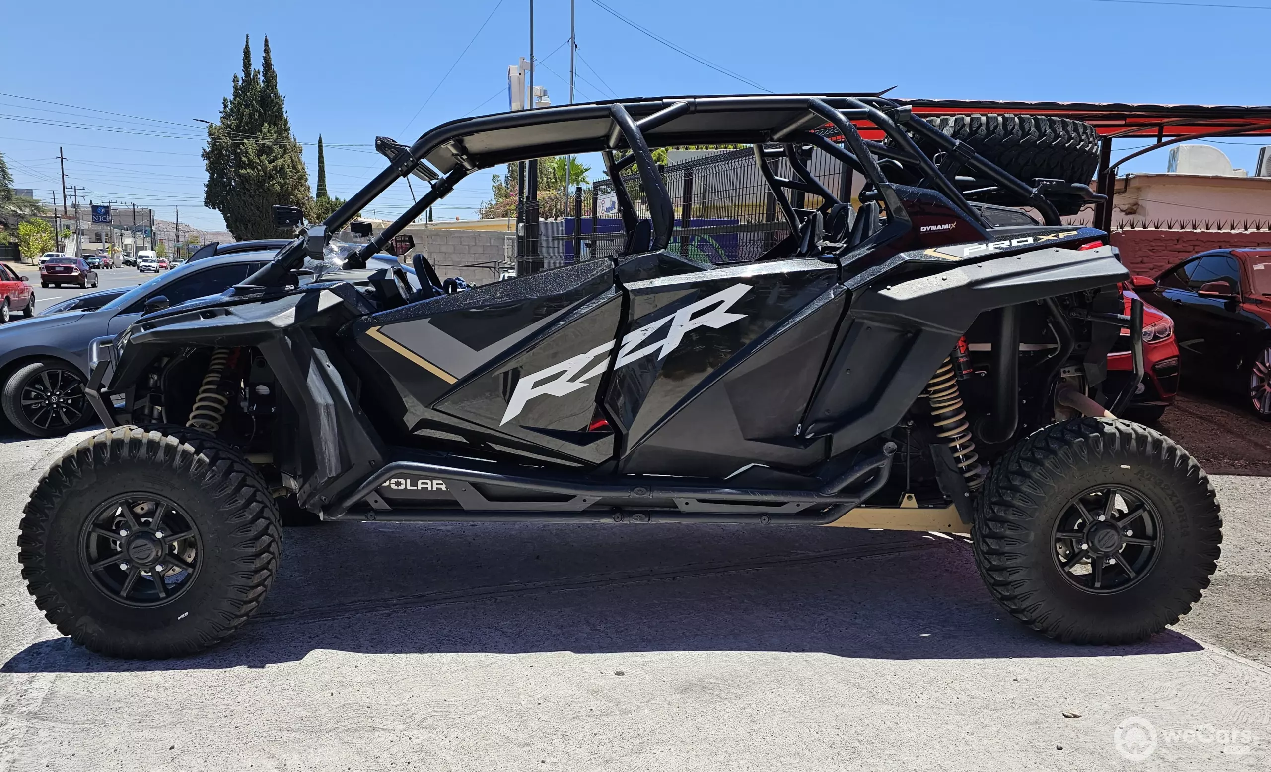 POLARIS RZR XP PRO 4