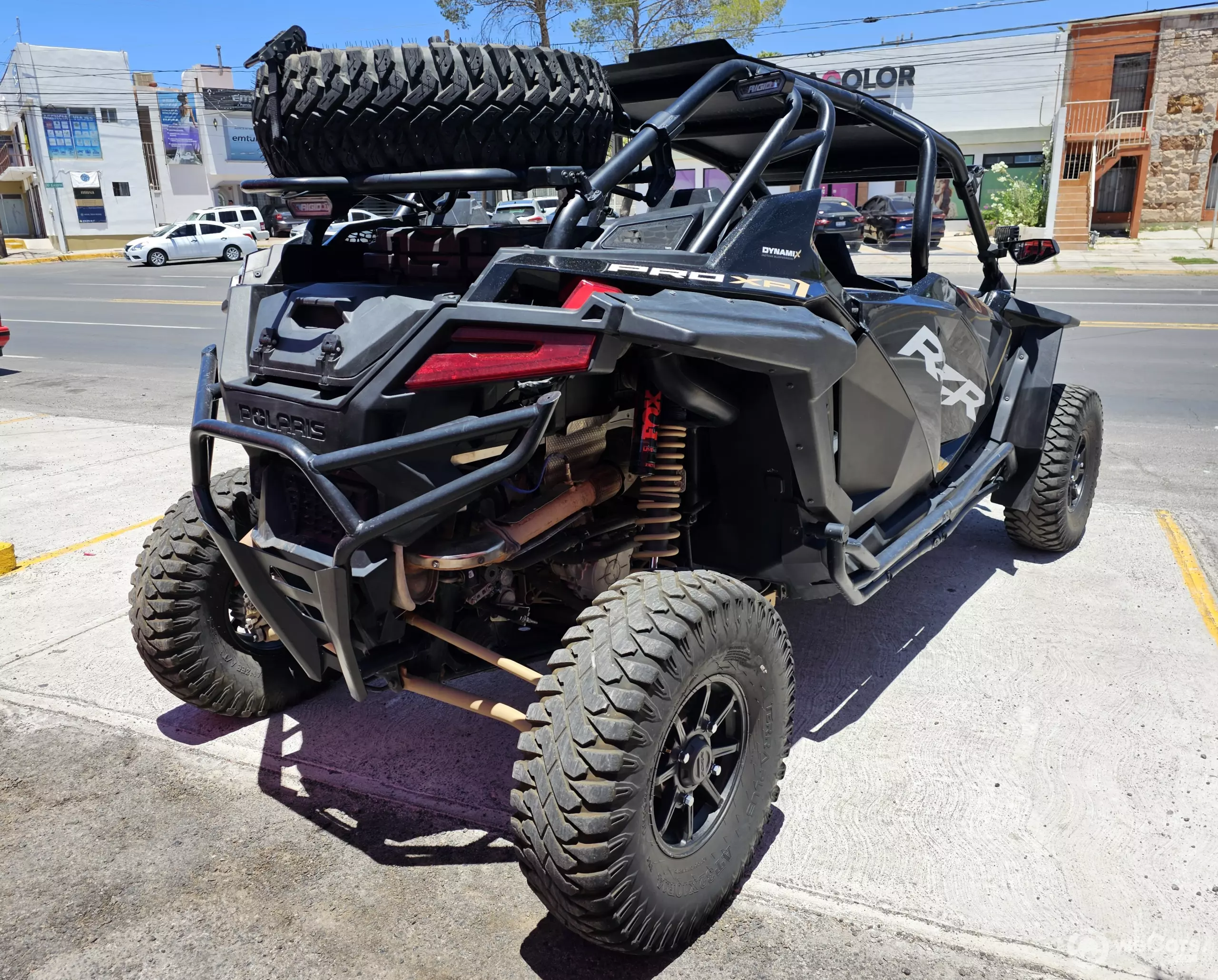 POLARIS RZR XP PRO 4