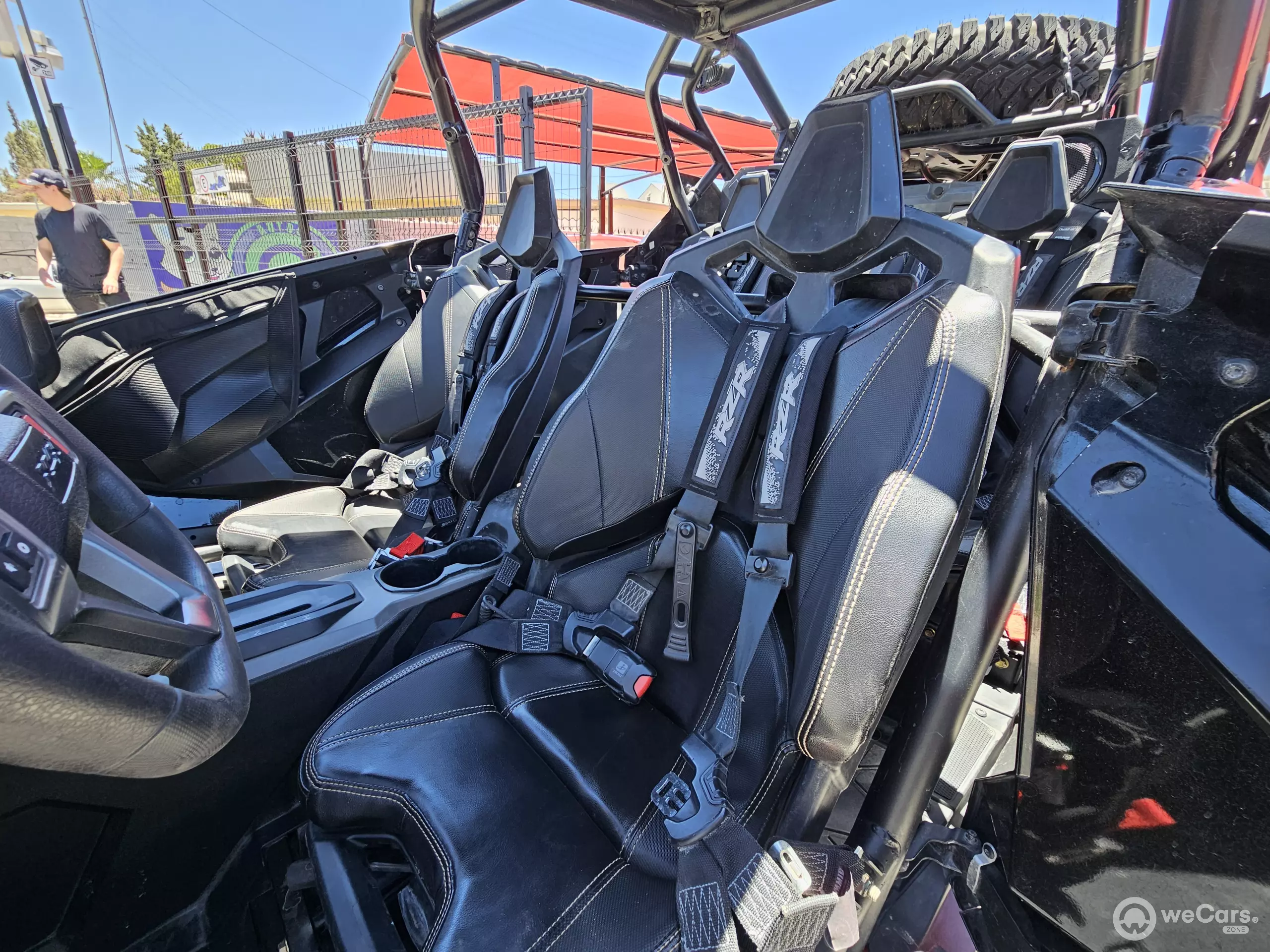 POLARIS RZR XP PRO 4