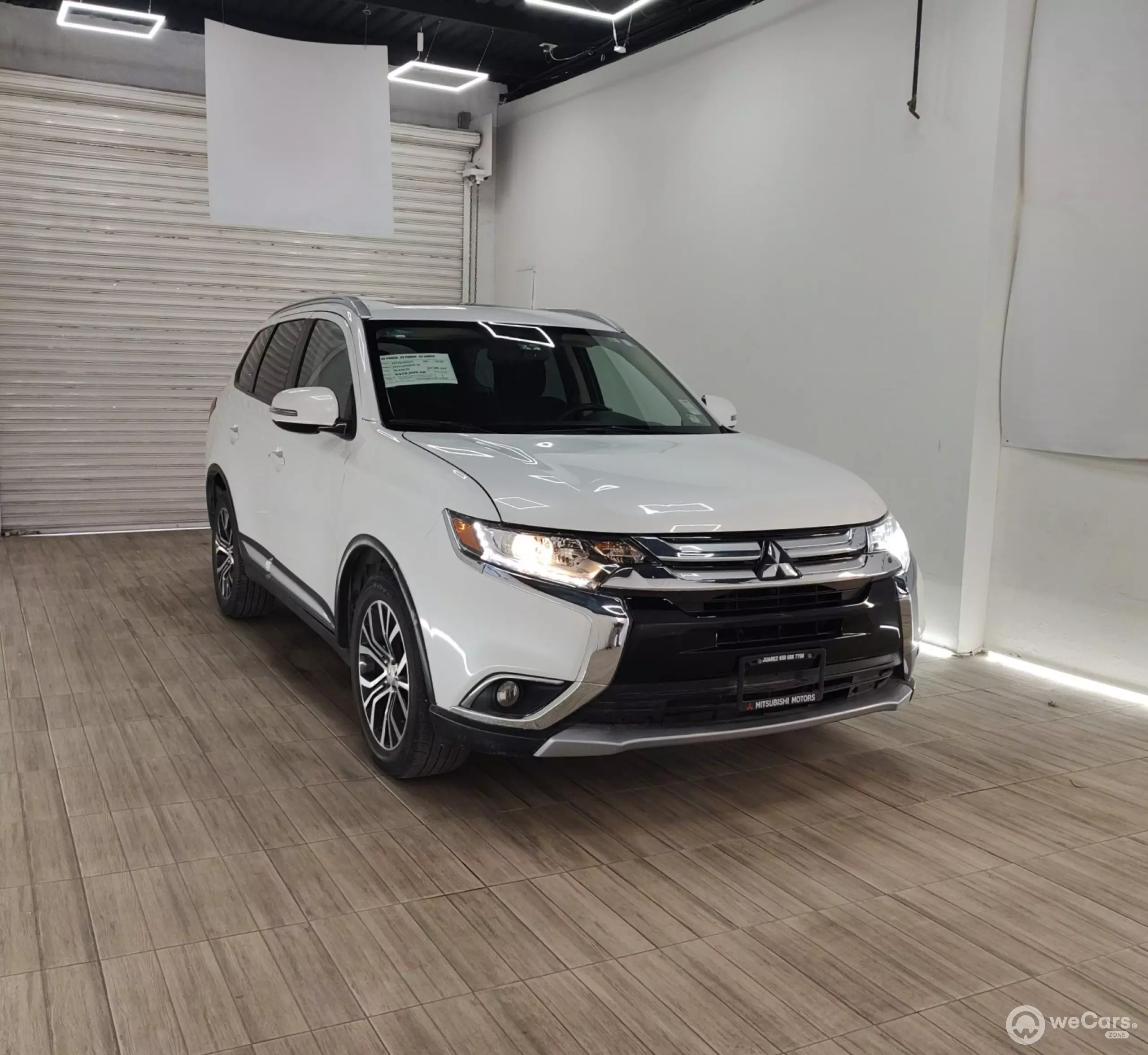 Mitsubishi Outlander VUD