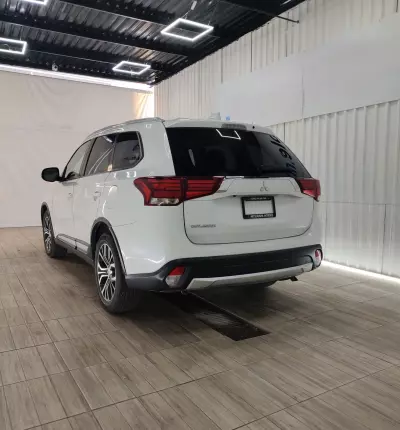 Mitsubishi Outlander VUD 2018