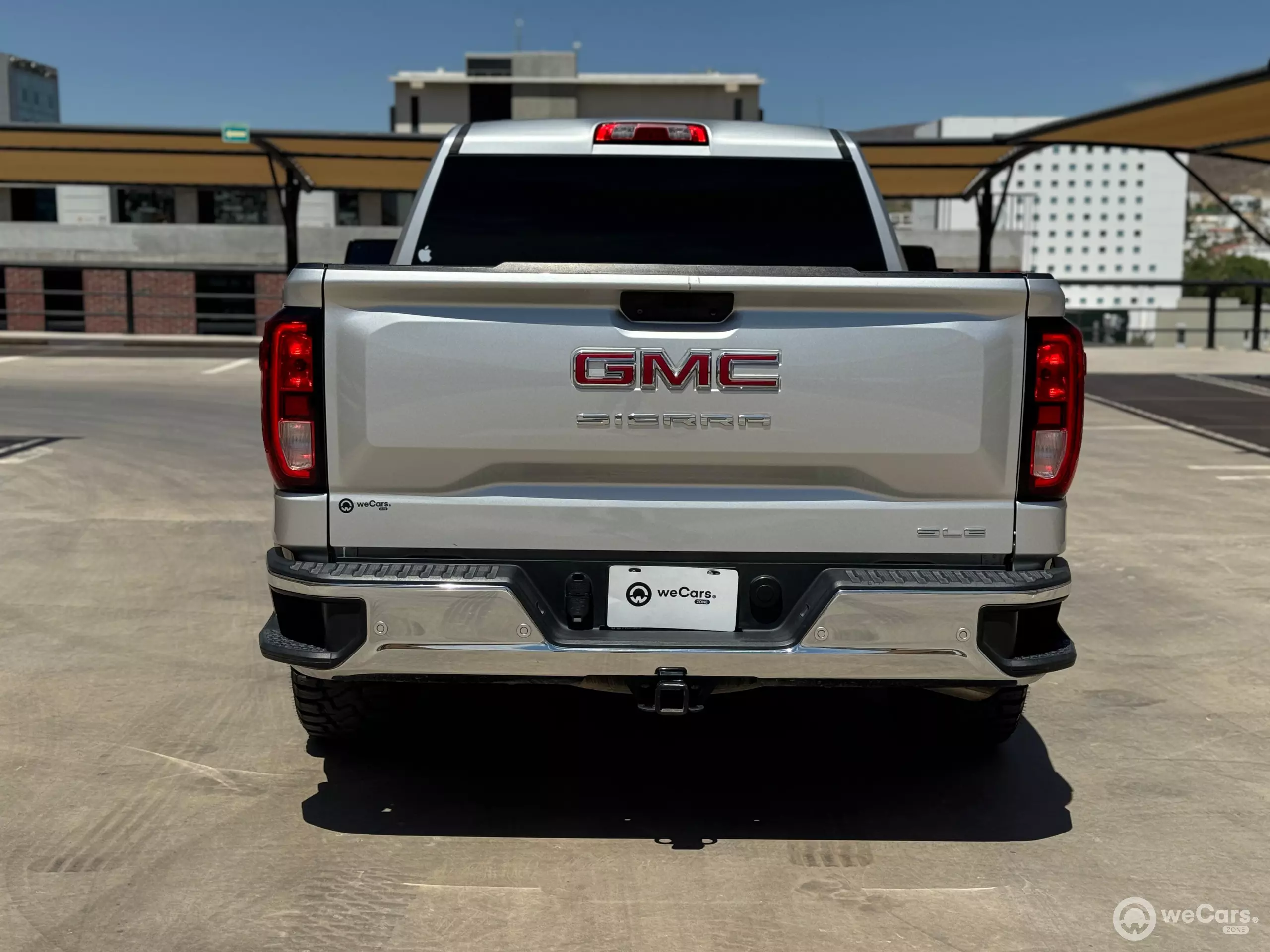 GMC Sierra Pick-Up