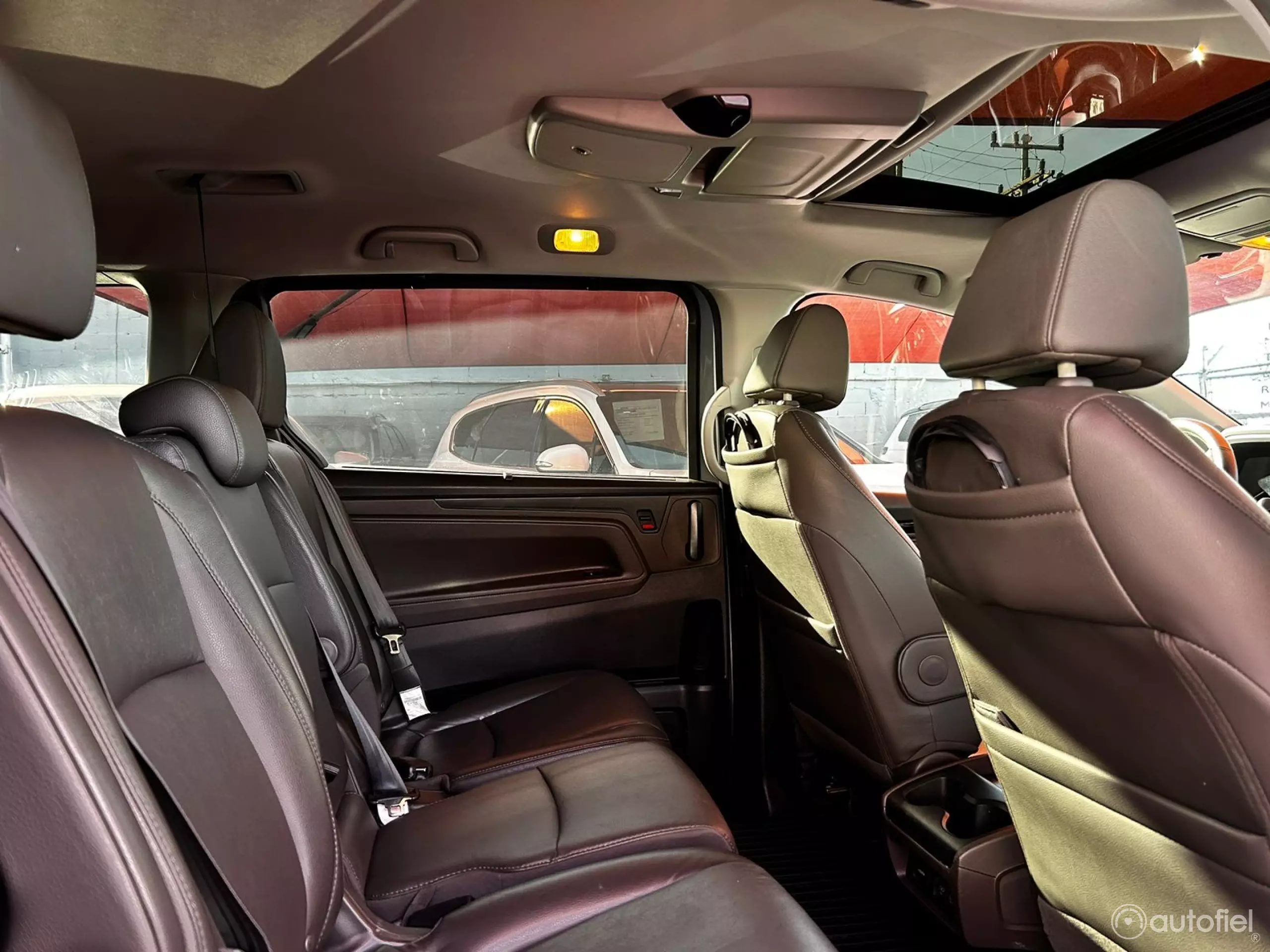 Honda Odyssey Minivan