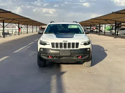 Jeep Cherokee VUD 2020