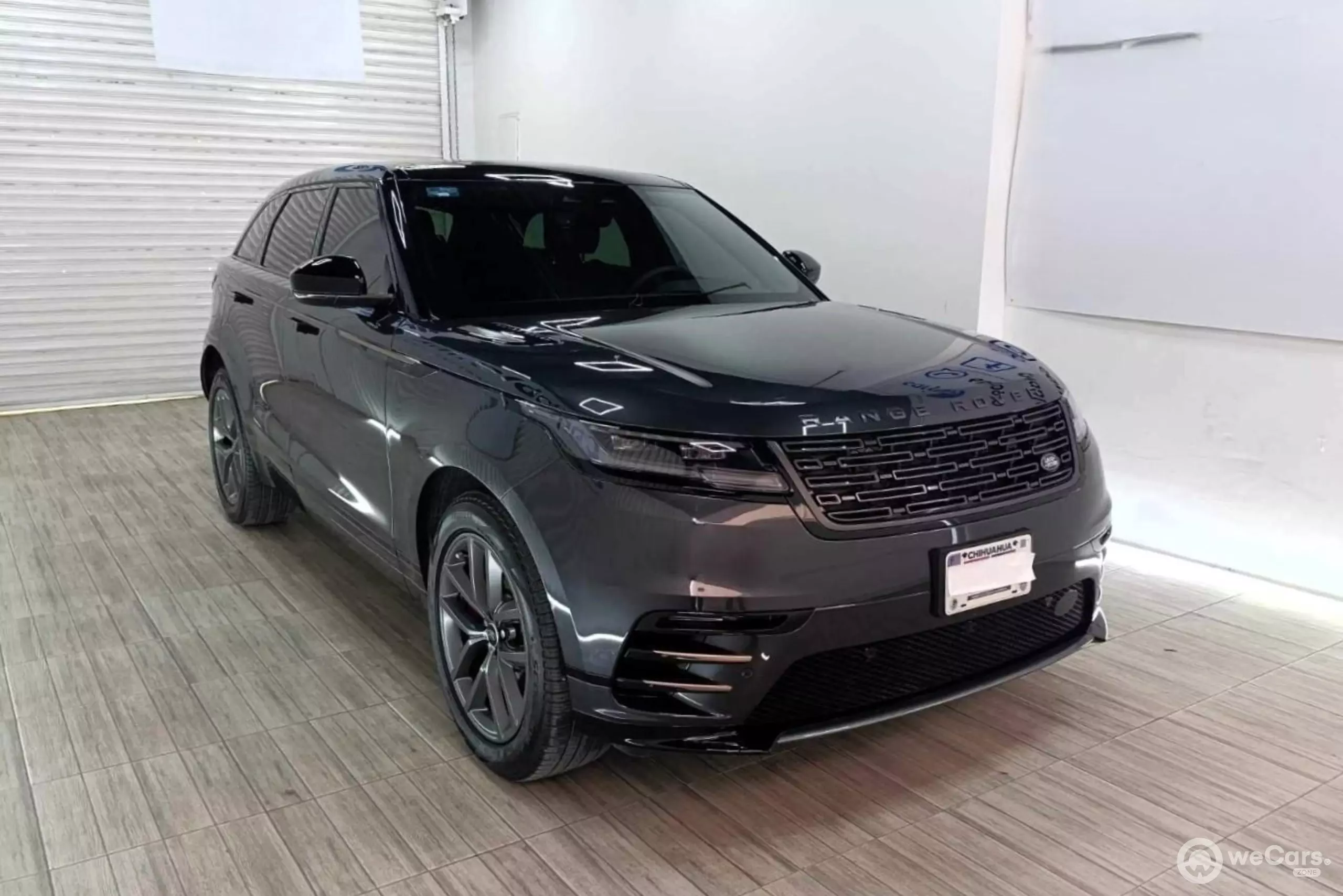 Land Rover Range Rover Velar VUD 4x4 2024