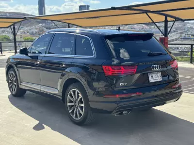 Audi Q7 VUD 2016