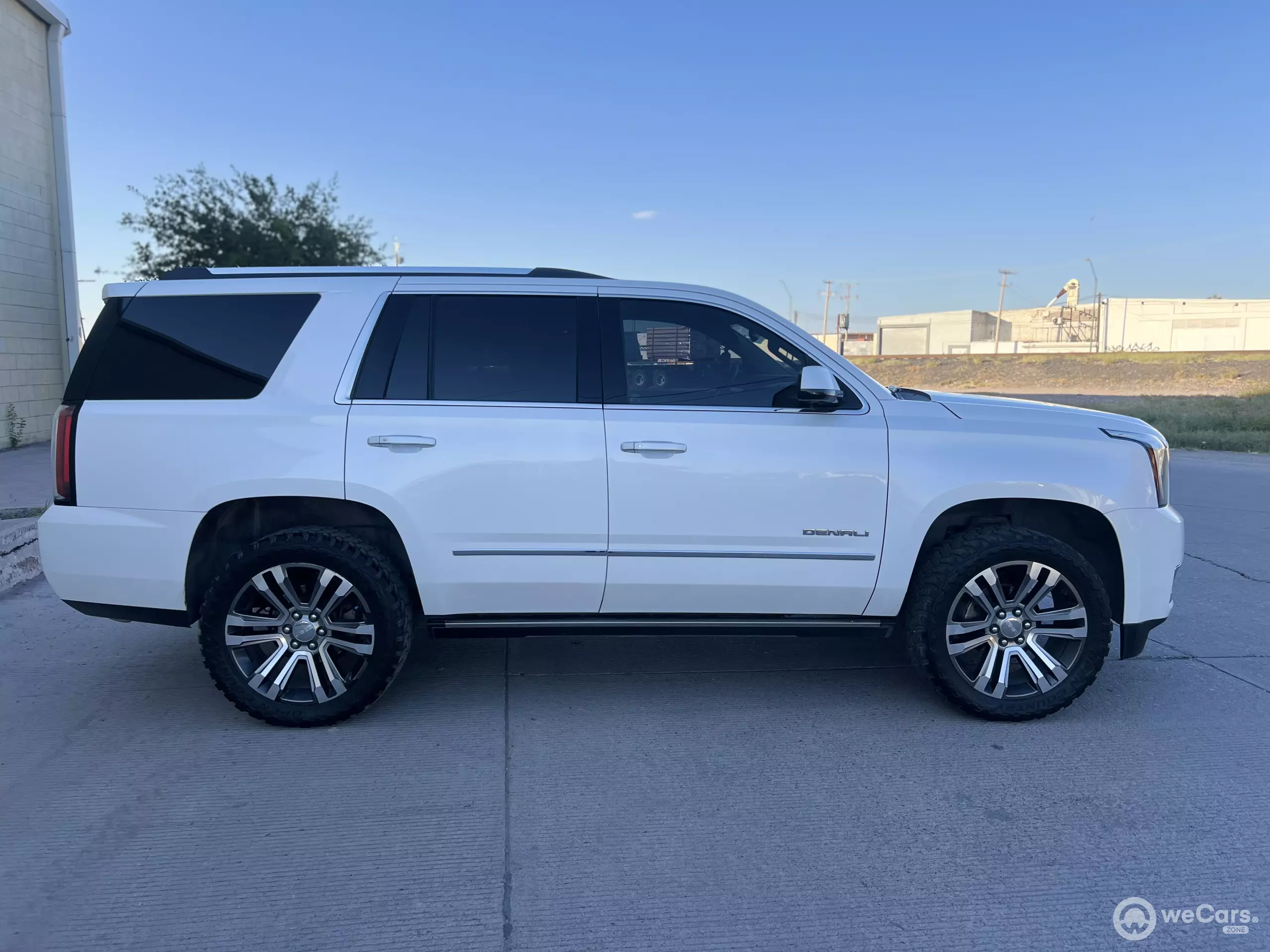 GMC Yukon VUD