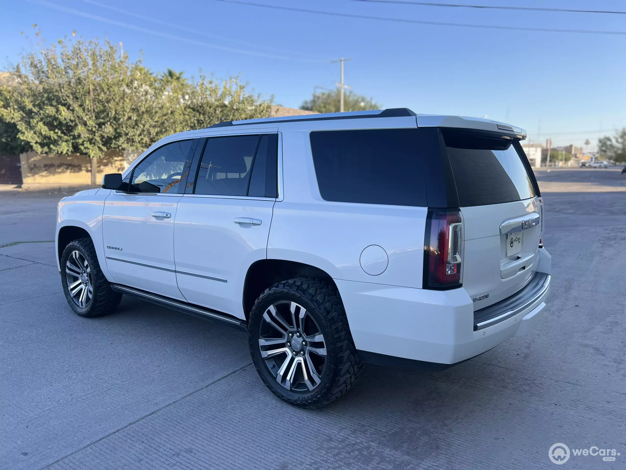 GMC Yukon VUD