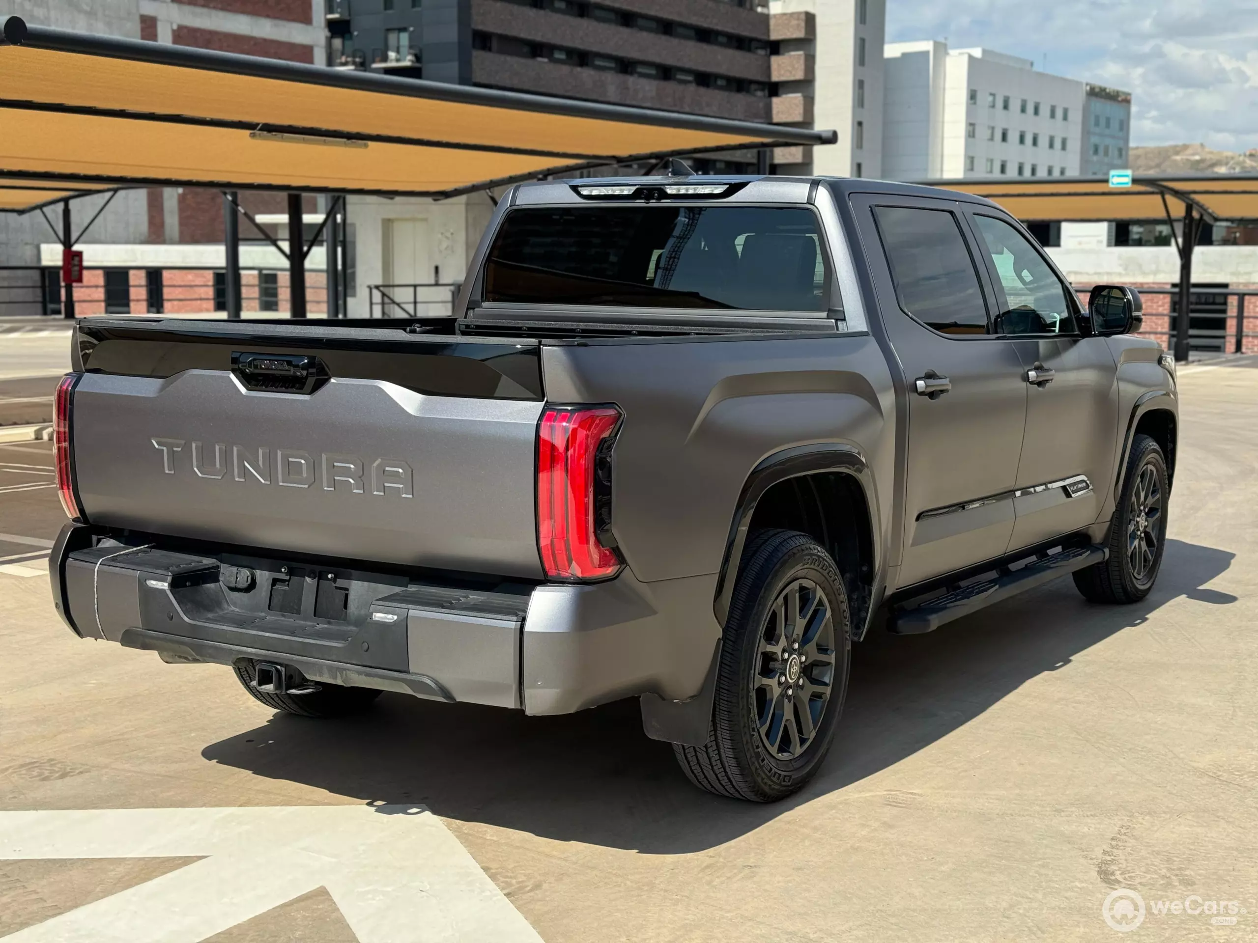 Toyota Tundra Pick-Up