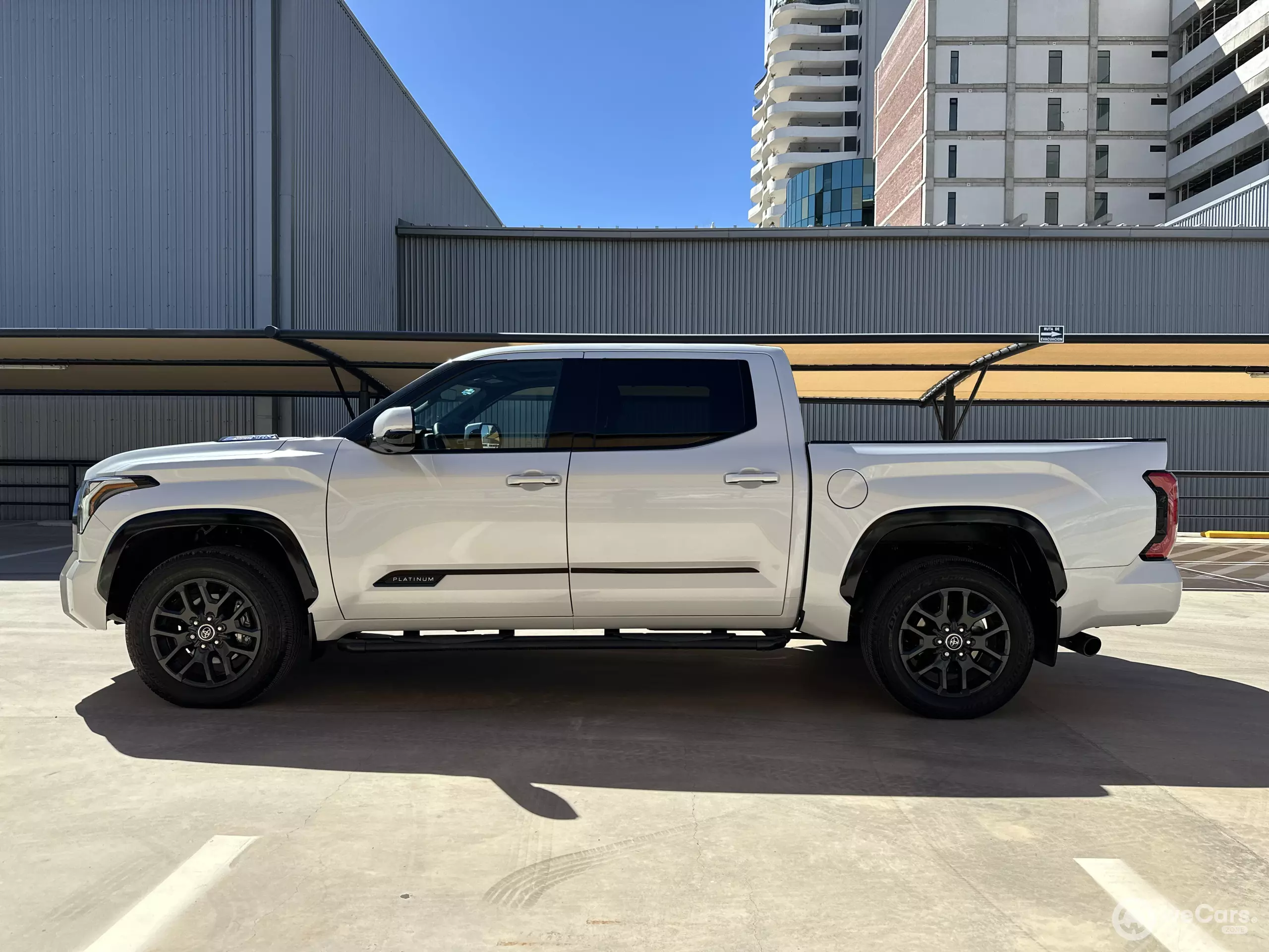 Toyota Tundra Pick-Up