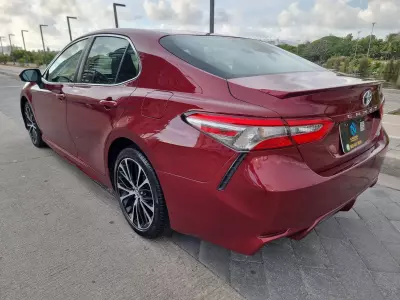 Toyota Camry 2018