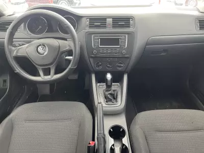 Volkswagen Jetta A6 2016