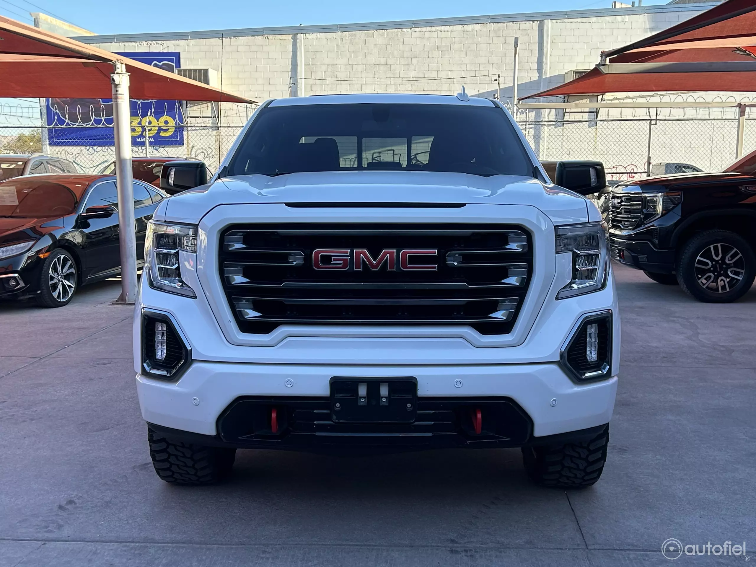 GMC Sierra Pick-Up 4x4