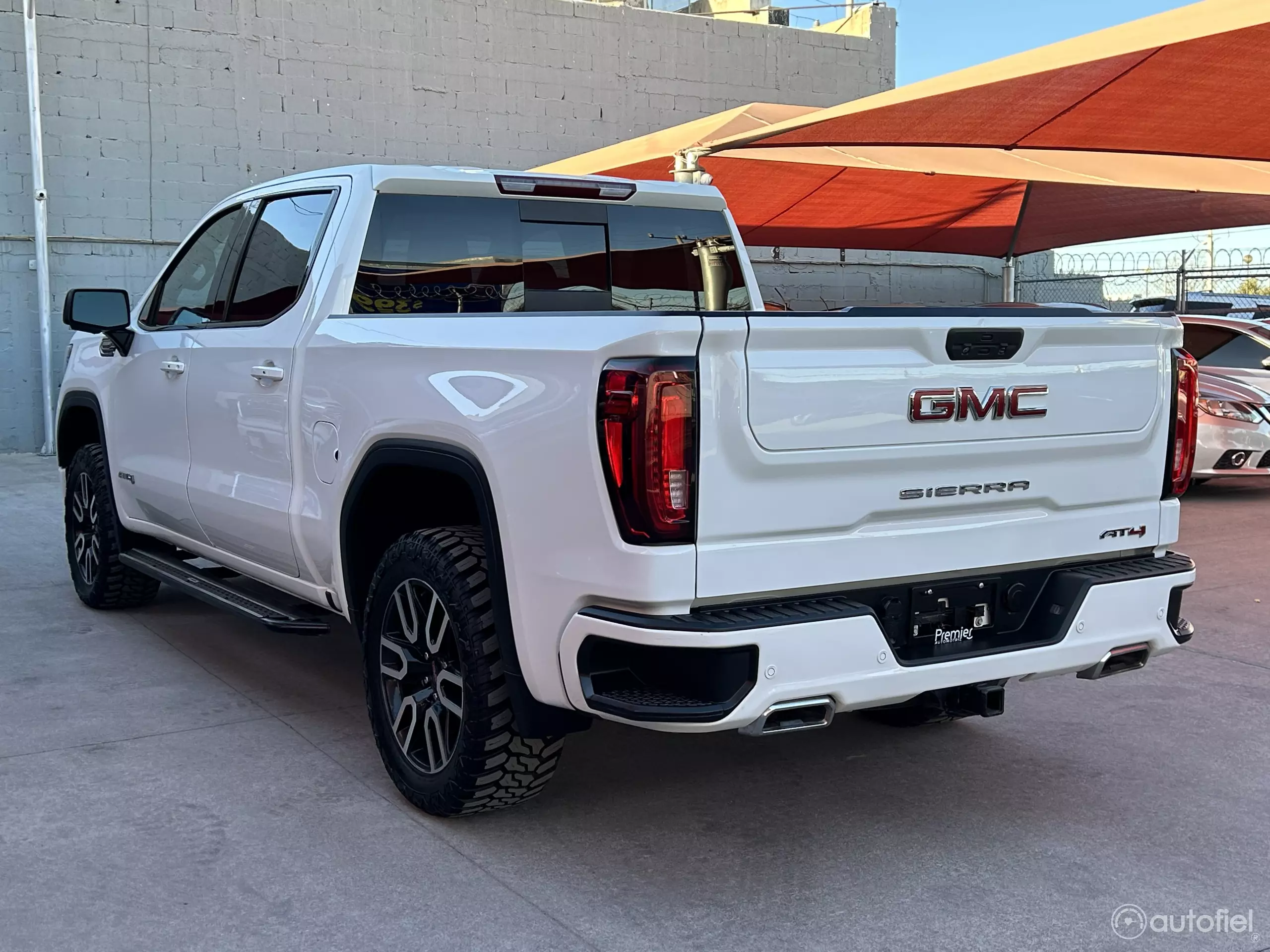 GMC Sierra Pick-Up 4x4