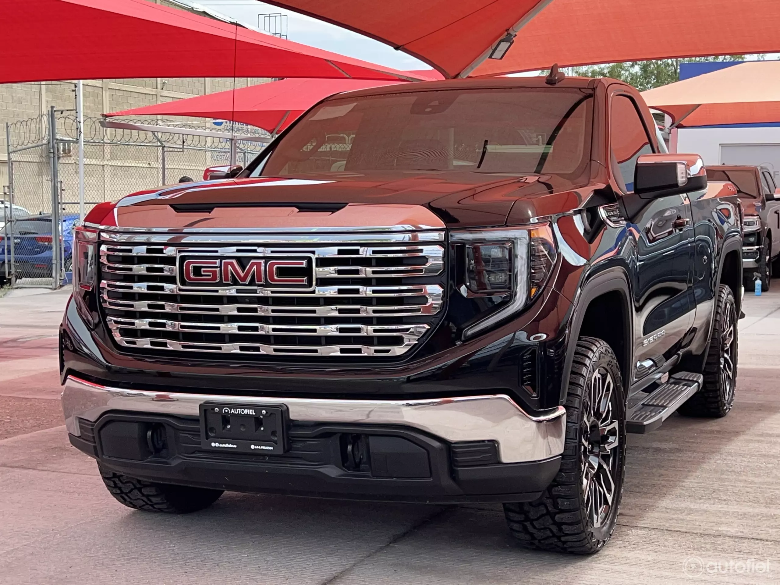 GMC Sierra Pick-Up 4x4