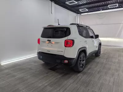 Jeep Renegade VUD 2022