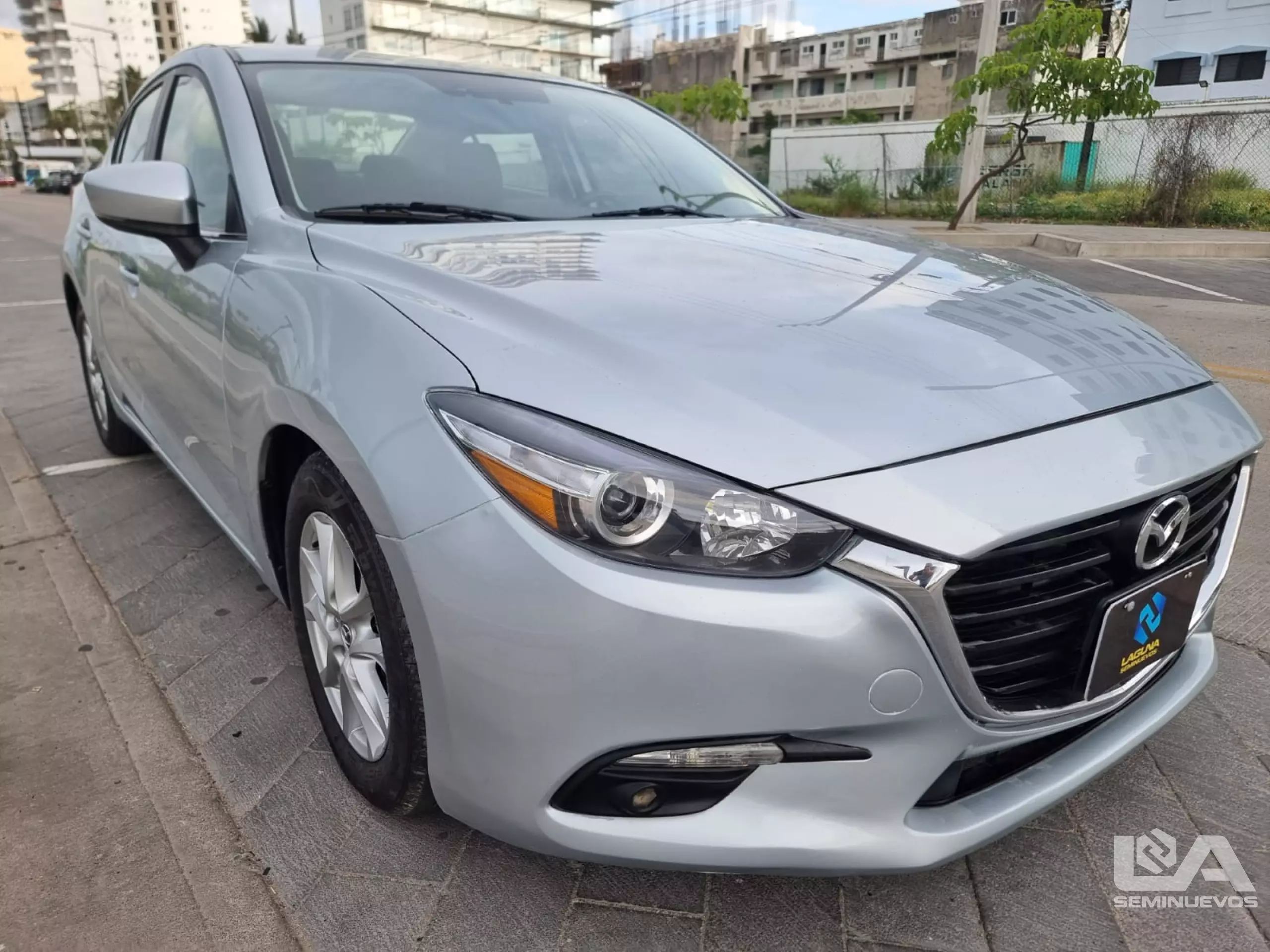 Mazda Mazda 3 2017