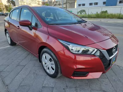 Nissan Versa 2020