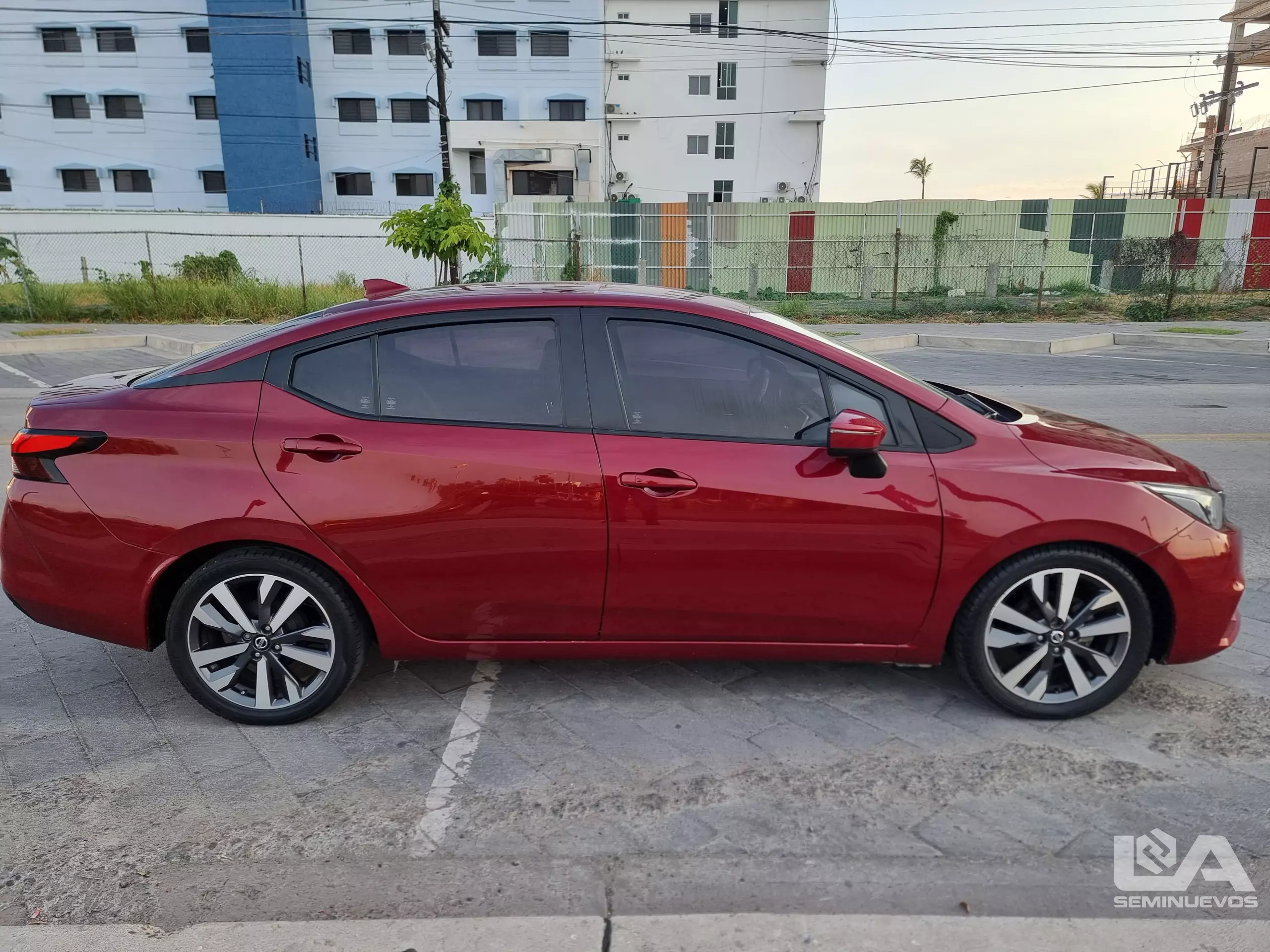 Nissan Versa