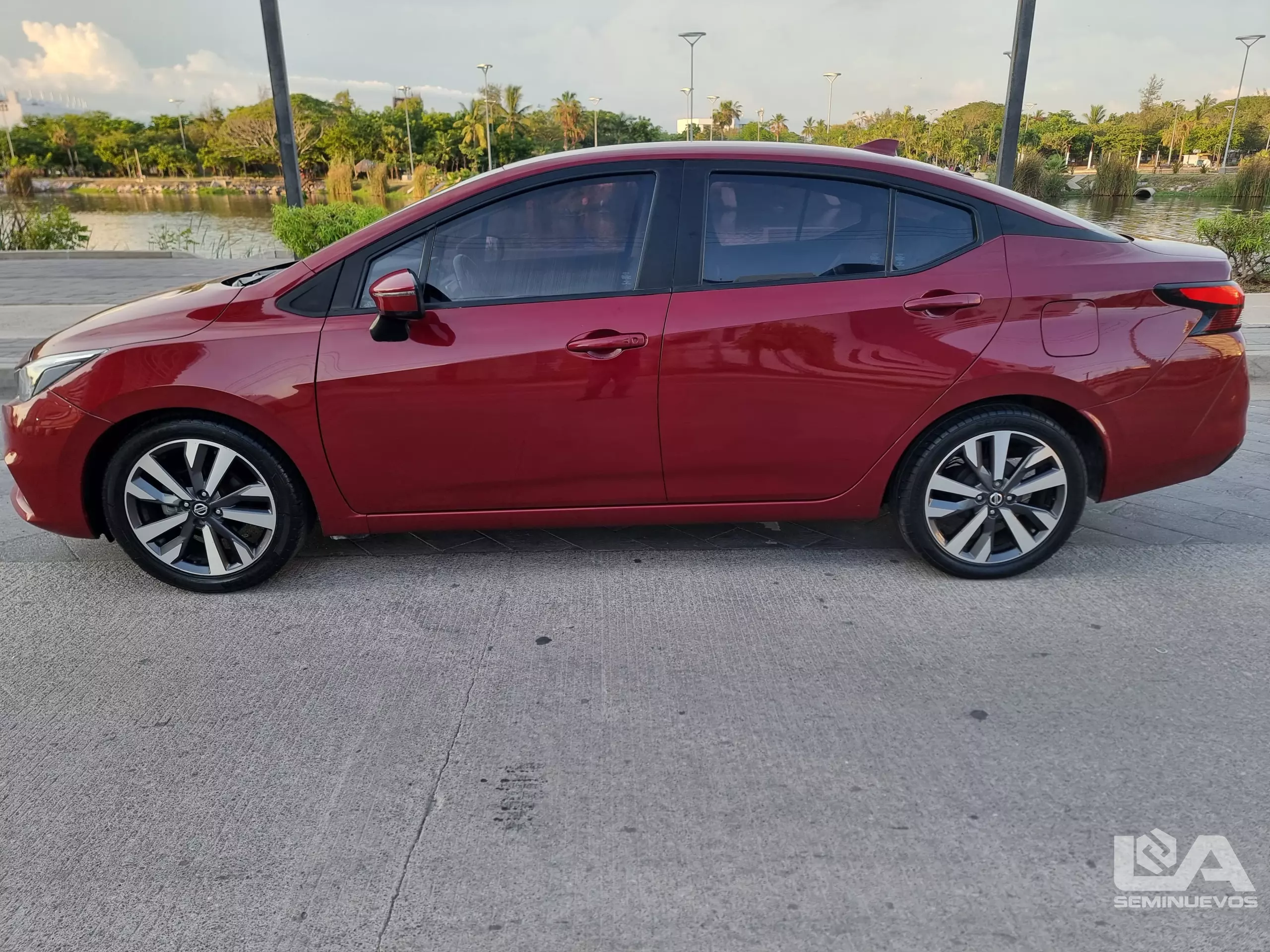 Nissan Versa