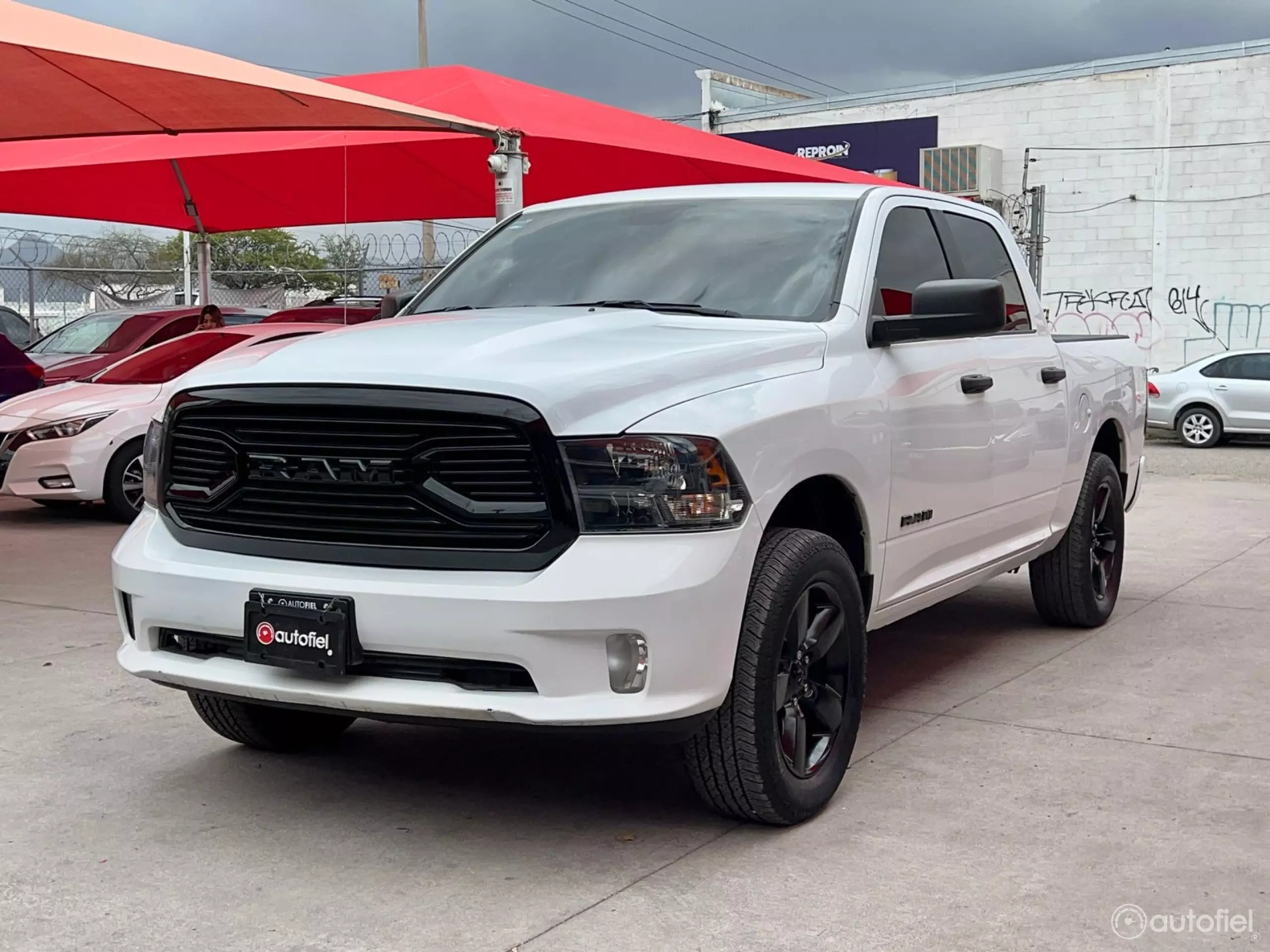 Dodge Ram 1500 Pick-Up