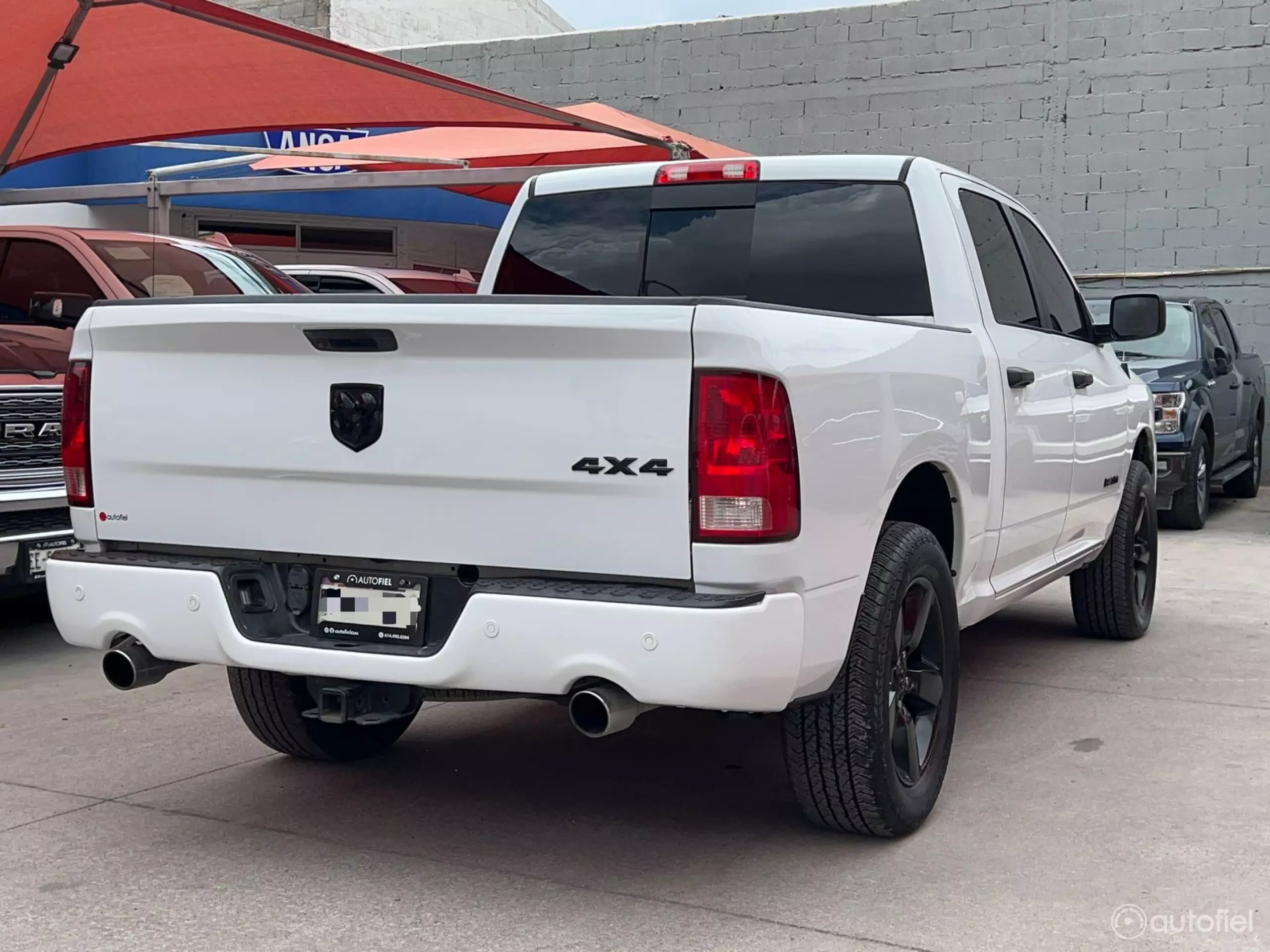 Dodge Ram 1500 Pick-Up