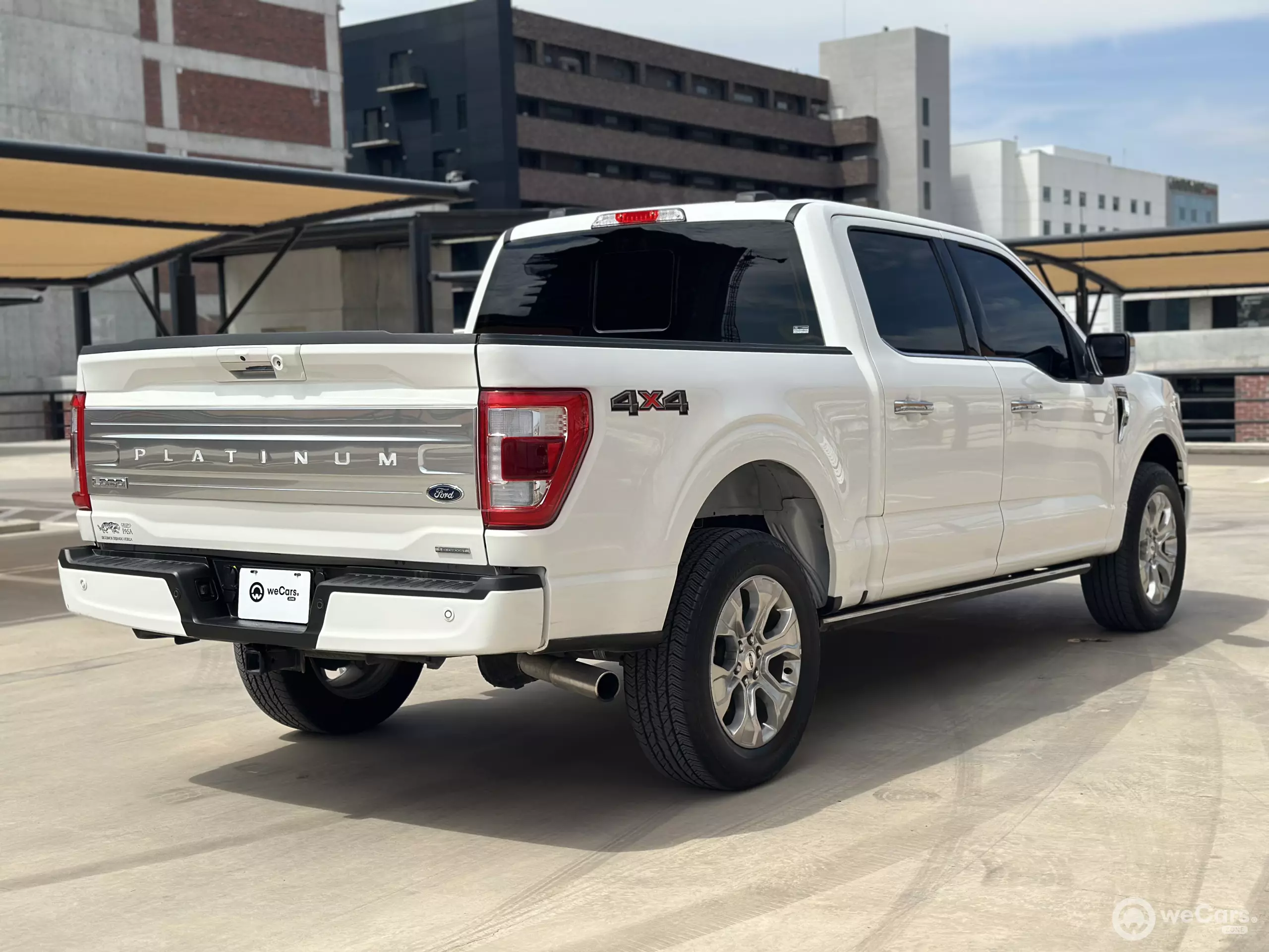 Ford Lobo Pick-Up