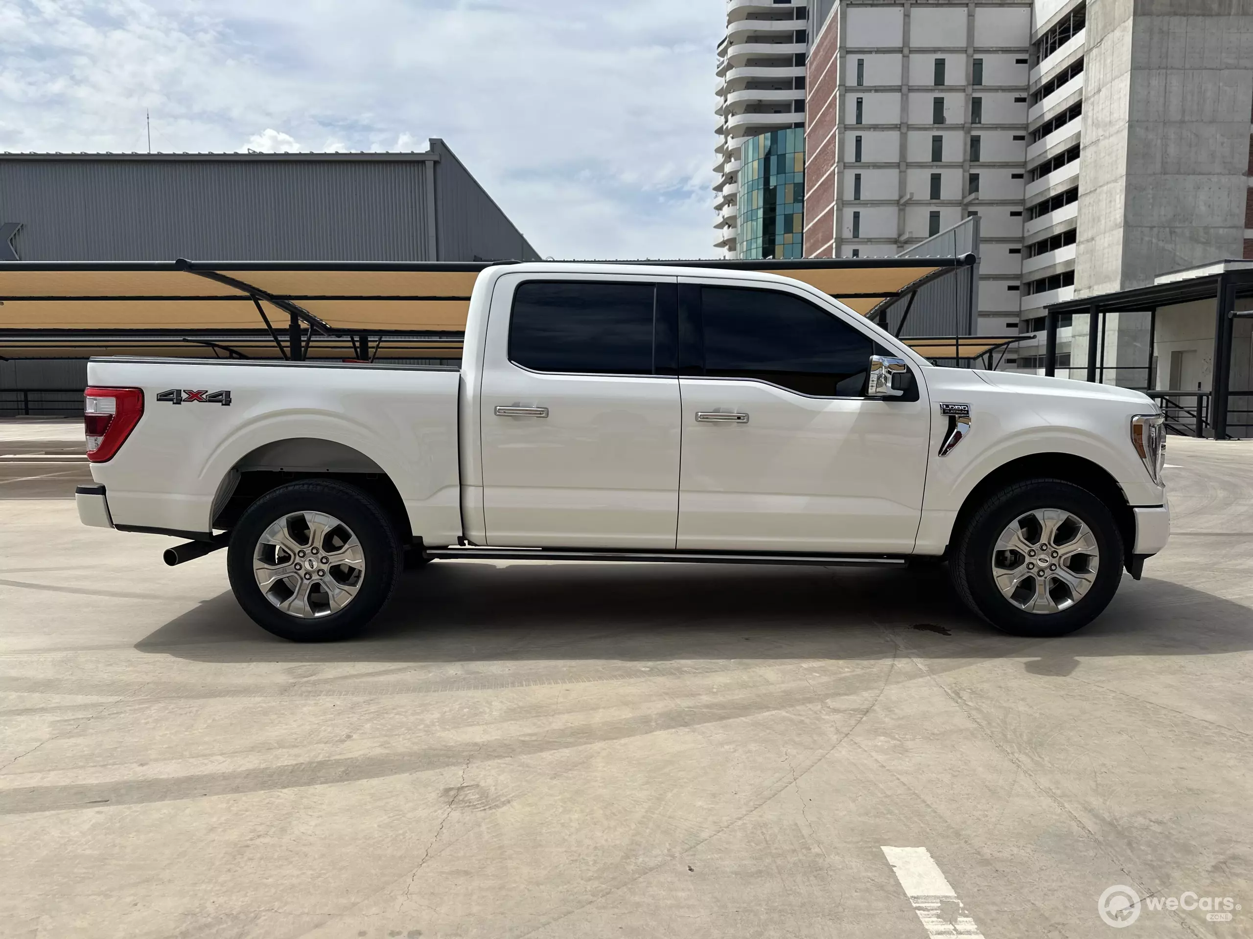 Ford Lobo Pick-Up