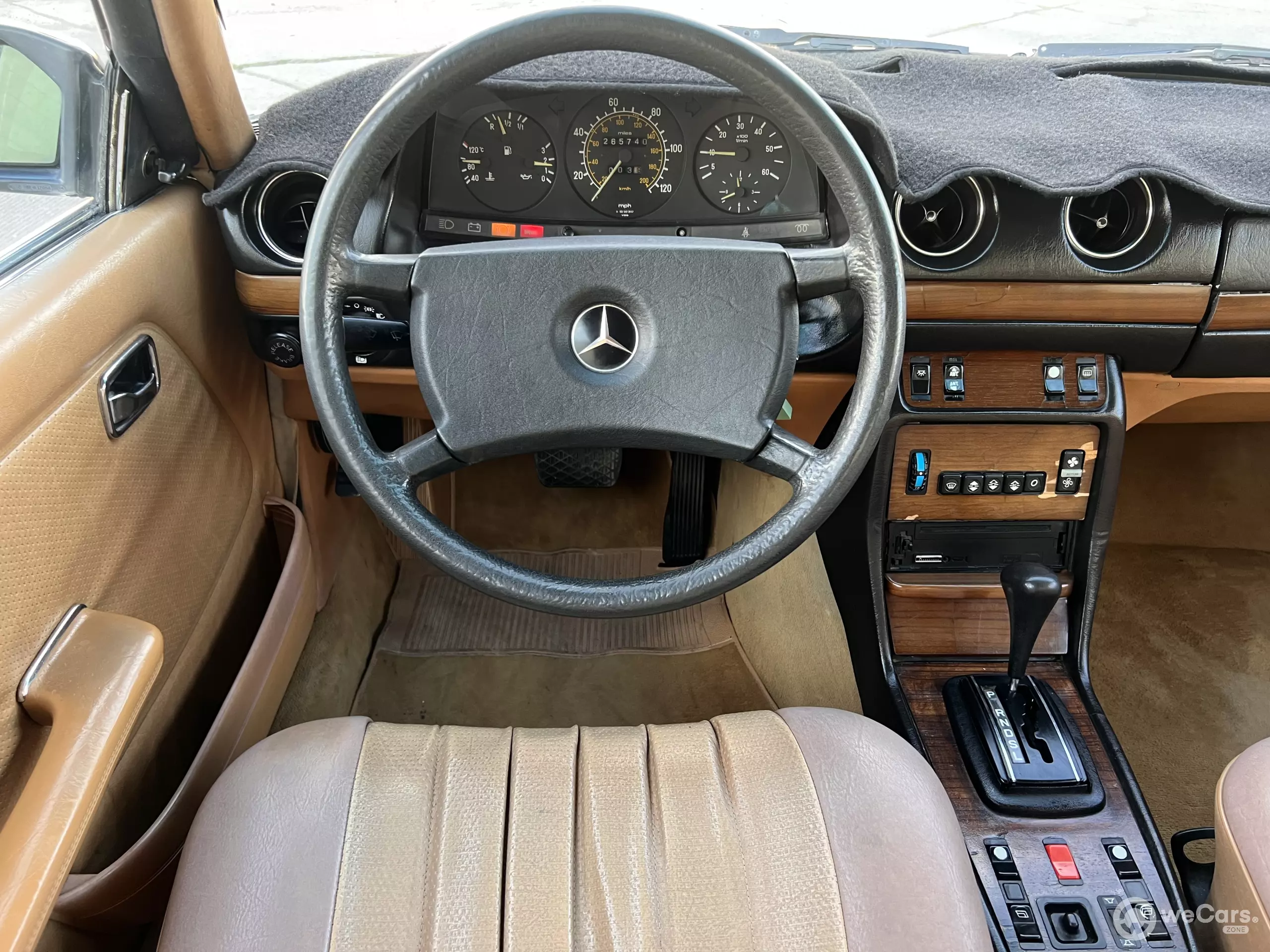 Mercedes Benz 300 