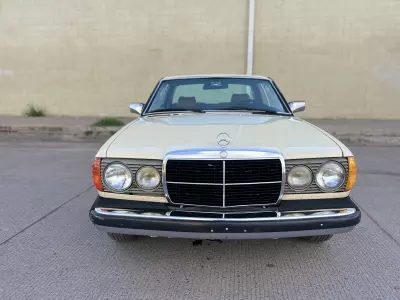 Mercedes Benz 300 1984