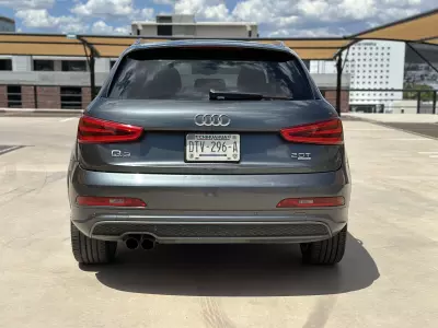 Audi Q3 VUD 2014