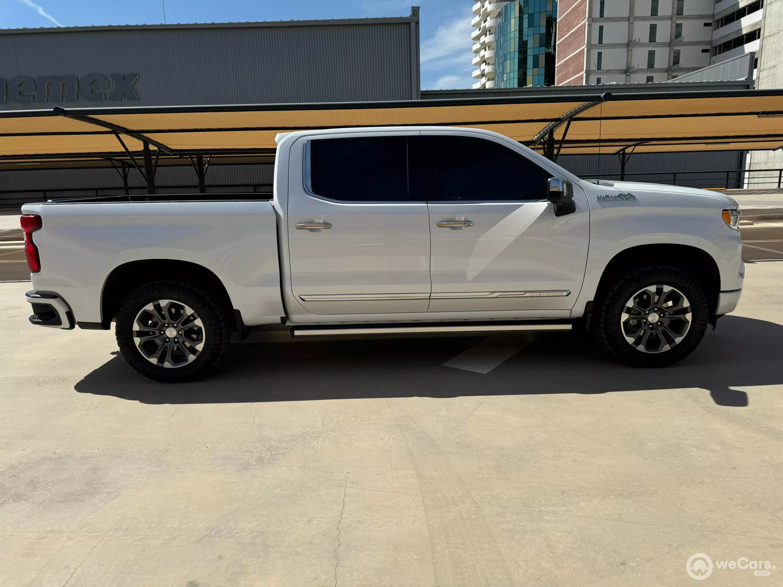 Chevrolet Cheyenne Pick-Up