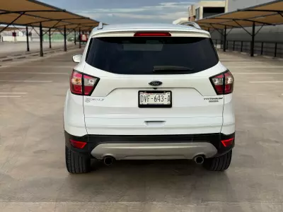 Ford Escape VUD 2017