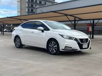 Nissan Versa 2021