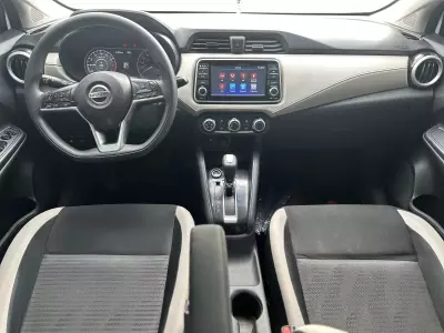 Nissan Versa 2021